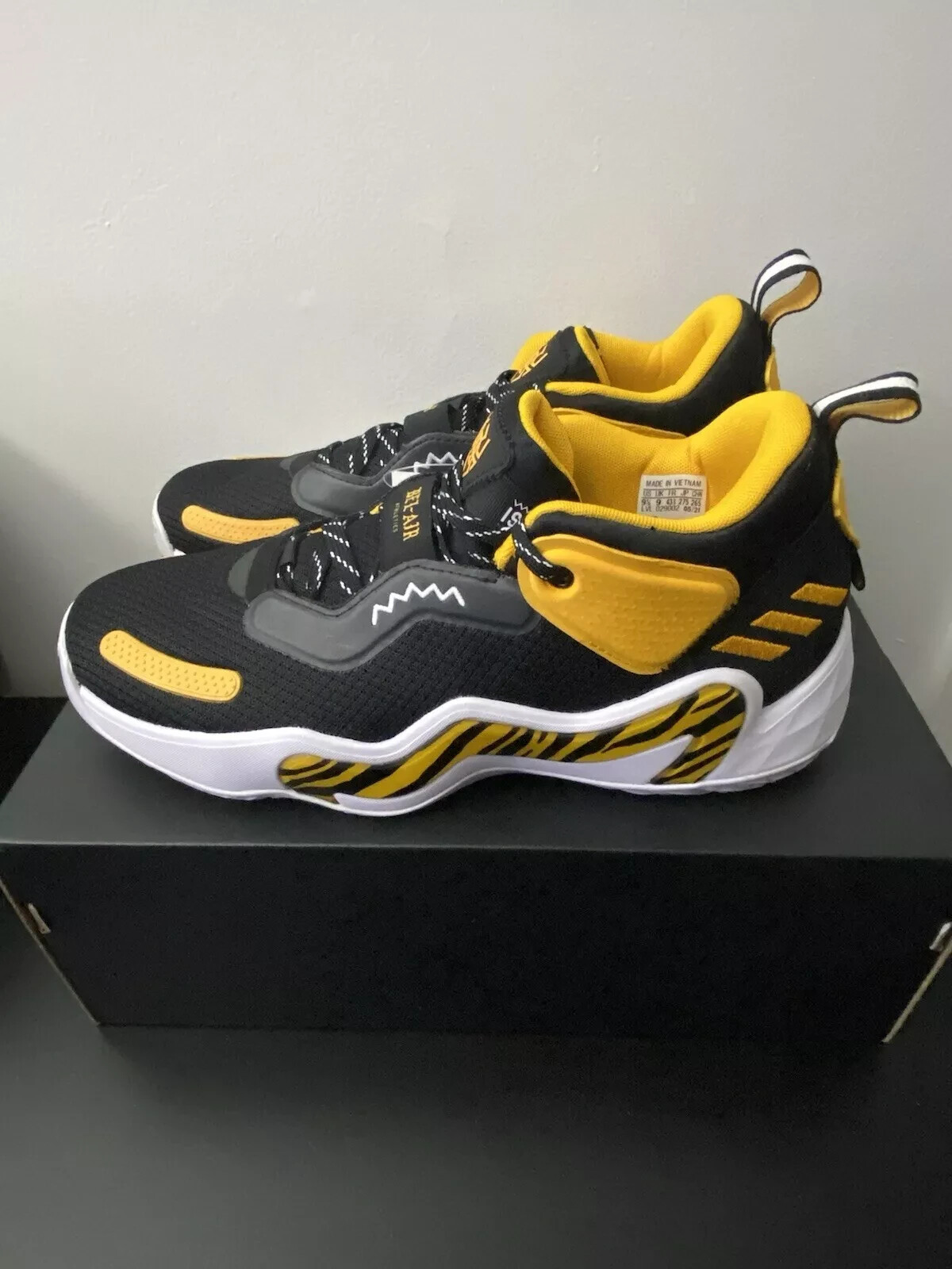 adidas Donovan Mitchell DON #3 x Bel-Air Athletics Fresh