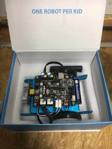 Makeblock mBot Educational Robot Kit. Bluetooth LED. Robotics