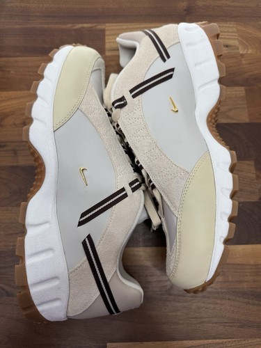 Nike Air Humara LX Jacquemus Light Bone Gold DR0420 001