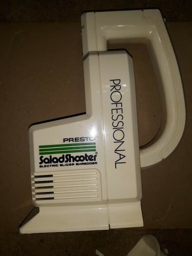 PRESTO PROFESSIONAL SALAD SHOOTER SLICER/SHREDDER With 3 Blades