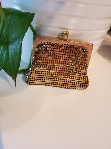 Whiting & Davis ゴールド バッグ Whiting & Davis Gold Tone Chain Mail Crossbody Bag – Vintage