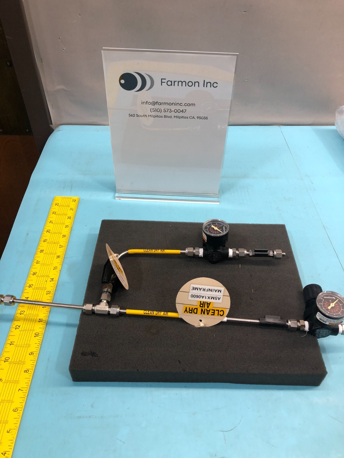 Swagelok SS-42S4 Ball Valve +Norgren R07-200-RGLA Regulator Gasline Assy, 173311