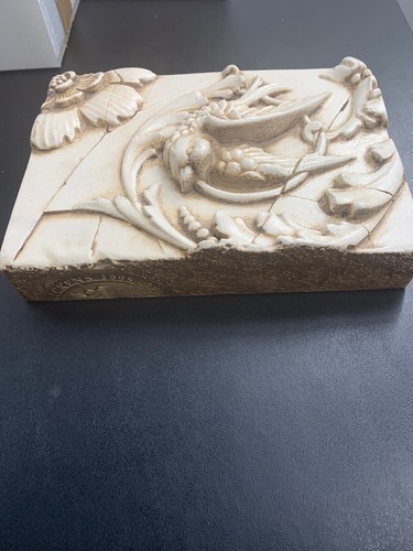 Sid Dickens Memory Tile Block - Swallow T167  RETIRED