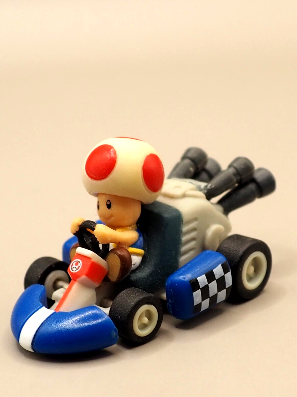 Toad Super Mrio Suntory Coffe Boss Mario Cart Wii Pull Back Car