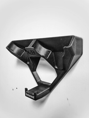 Wall mount for Oculus Rift S headset and controller