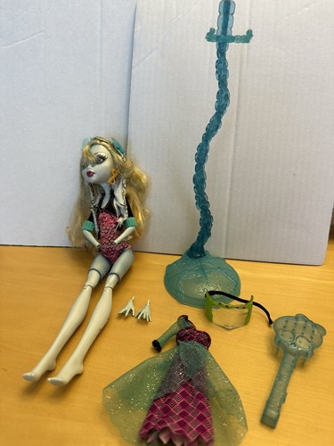 Monster High First Wave Lagoona Blue Doll With Hydration Stand Fins Dress