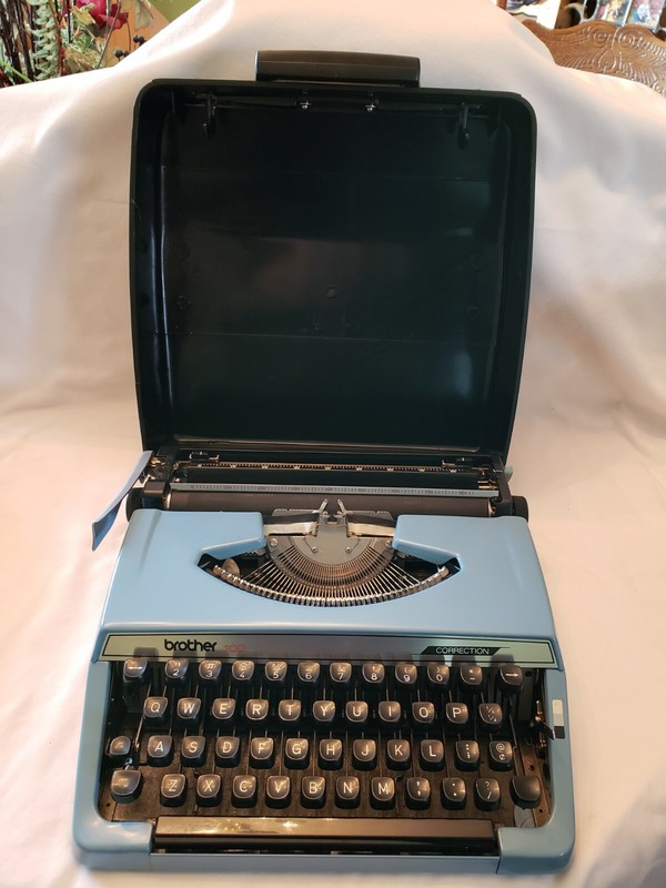 1980 Brother 100 Correction on the Typewriter Database