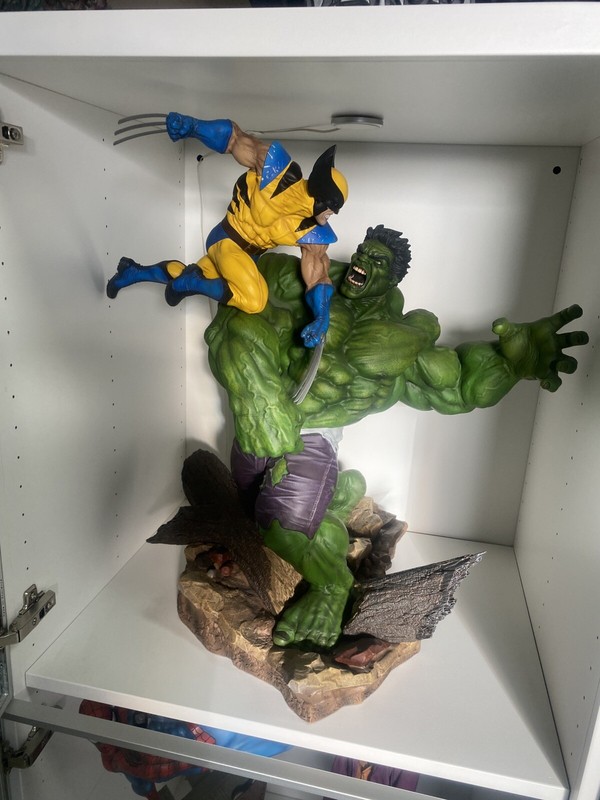Hulk Vs Wolverine Maquette Statue Incredible Hulk 181 Sideshow Marvel Comics