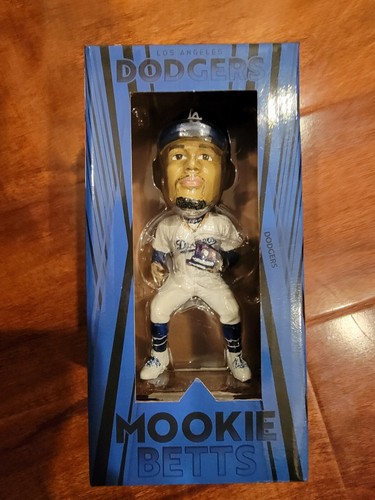 Dodgers Mookie Betts Bobblehead ドジャース 🔥🧢 Mookie Betts Bobblehead LA Dodgers SGA 5/21/24🧢🔥 | eBay