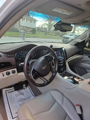 image 9 of interior