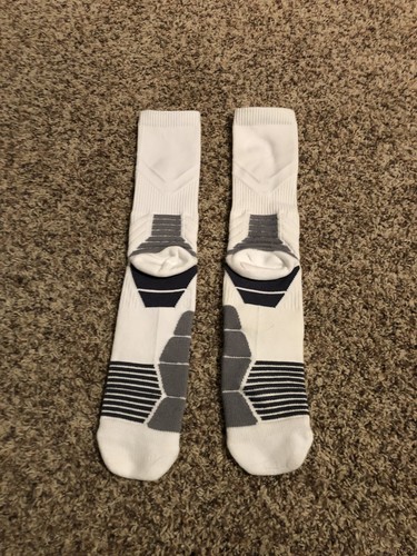 Adidas Traxion Menace Crew Socks Men's Basketball Red Grey Size XL New!