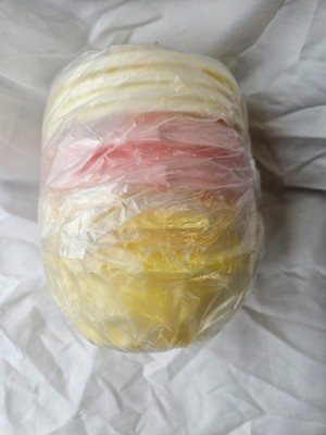 Tupperware Servalier Bowls 10 oz. Set of 2-Pastel Yellow, 2-Candy PINK 
