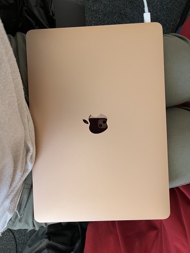 Apple MacBook Air 13.3 Apple MacBook Air 13.3