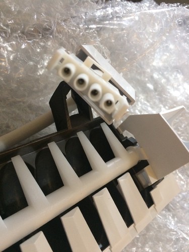 241798231 FRIGIDAIRE ELECTROLUX REFRIGERATOR ICEMAKER