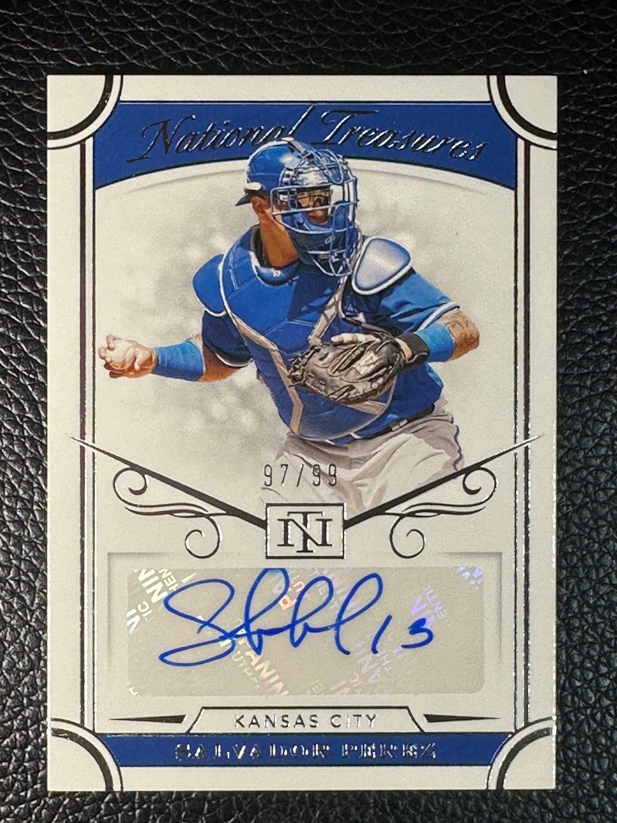 2021 National Treasures Salvador Perez 97/99 Auto Autograph