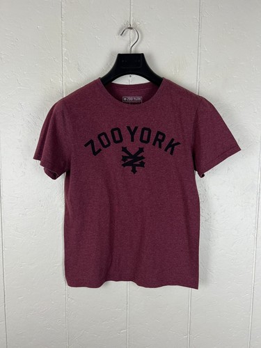 ★★ ★★ Men's NYCK Graphic Short Sleeve T-Shirt Men's Graphic Tees | Bold Designs for Casual Style – Shoe Palace