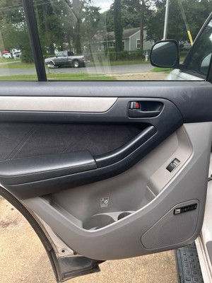 image 9 of interior