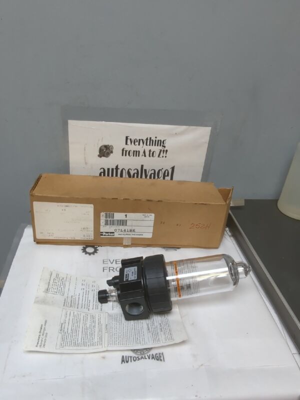PARKER,0741BE,PNEUMATIC LUBRICATOR 150PSI 3/4 IN NPT NOS