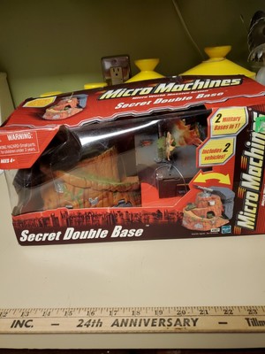 Vintage N.O.S. 2003 Micro Machines Double Base Playset Unopened Complete