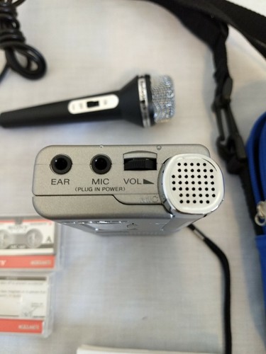 Sony M-635VK Clear Voice Microcassette-Corder VOR w/ MC-90 Cassettes x3...Tested