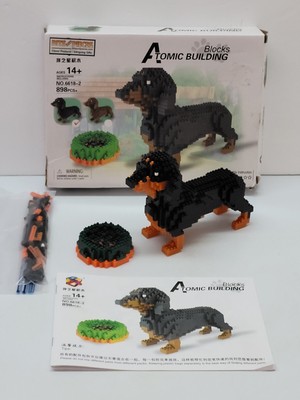 Rare Atomic Building Blocks Dachshund 3D Complete 898 Pieces (Dog Sold Built)