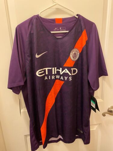 NIKE MANCHESTER CITY FC SOCCER JERSEY 919001-538 $90 ETIHAD NIKE MANCHESTER CITY FC SOCCER JERSEY 919001-538 $90 ETIHAD