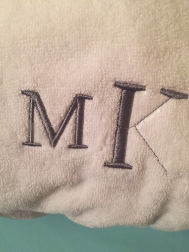 POTTERY BARN PB CLASSIC TERRY BATH ROBE, MONO MK, NEW