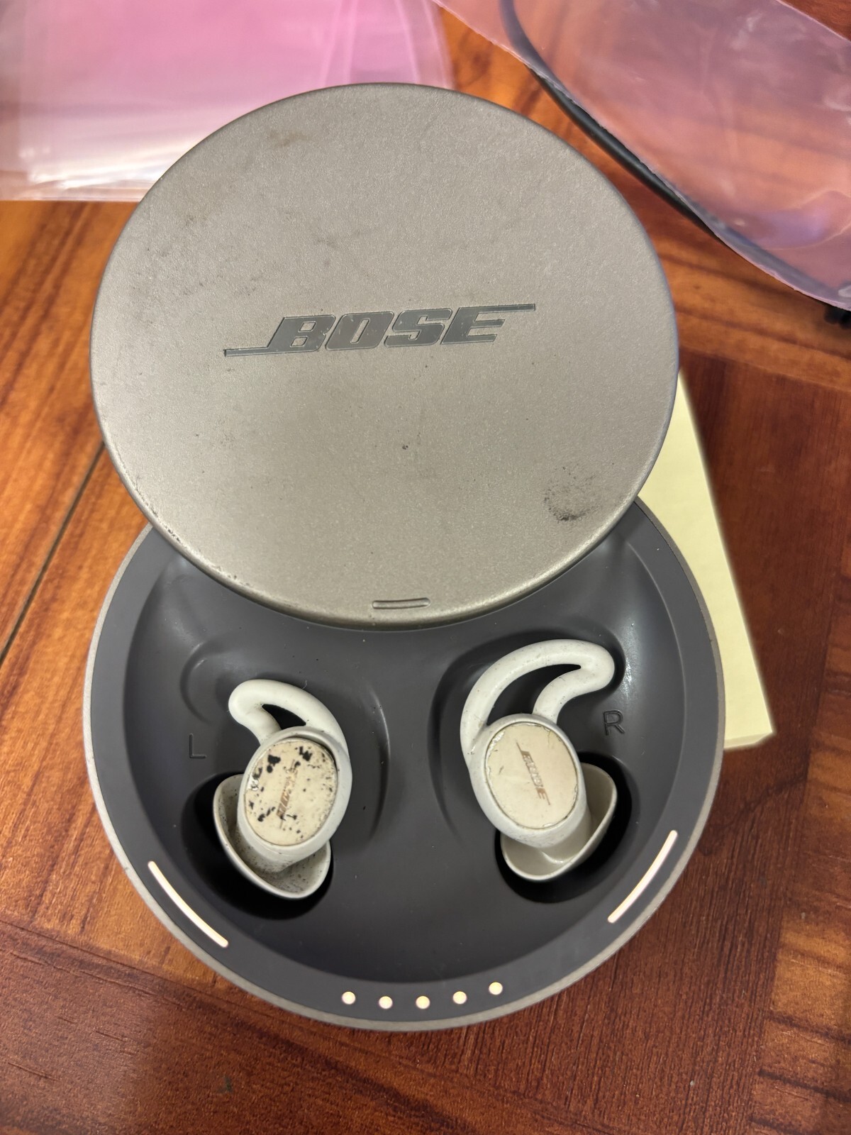 Bose Sleepbuds II Wireless In-Ear Earbuds 432893 Silver -BAD Bose Sleepbuds II Wireless In-Ear Earbuds 432893 Silver -BAD