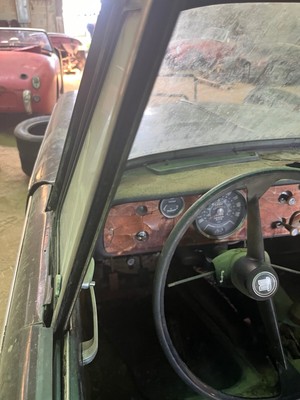 image 5 of interior