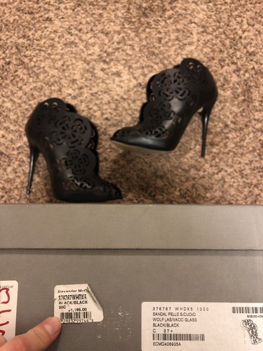 $1195 NEVER WORN Alexander Mcqueen Black heels Size 7.5