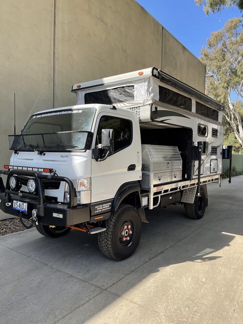 Mitsubishi fuso canter 2020