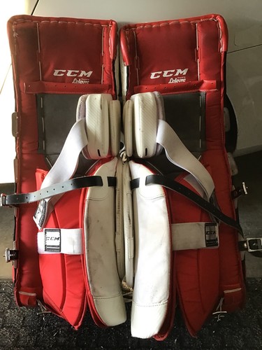 CCM Extreme Flex II Pro Leg Pads Blocker and Goalie Cacth Glove Full Custom Set