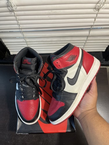 靴 Nike Air Jordan 1 High OG \"Bred Toe\" NIKE公式】エア ジョーダン 1 'Bred Toe' (555088-610 / AJ1
