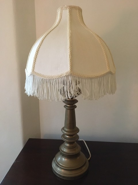 table lamp not working