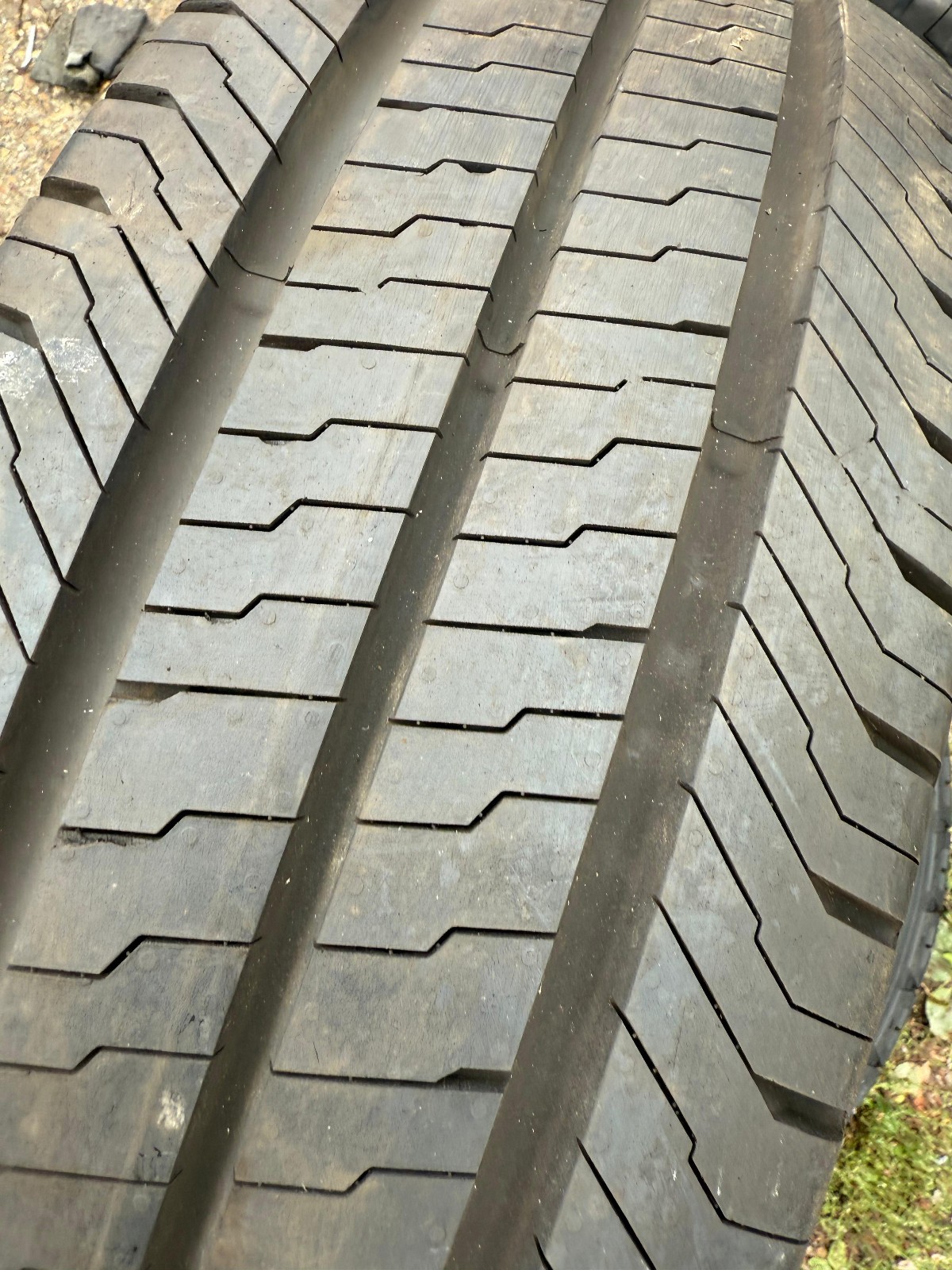 New 215 60 17C Continental, Van Contact Eco, 109/107T, x1 Tyre (F1_tyres) YD181