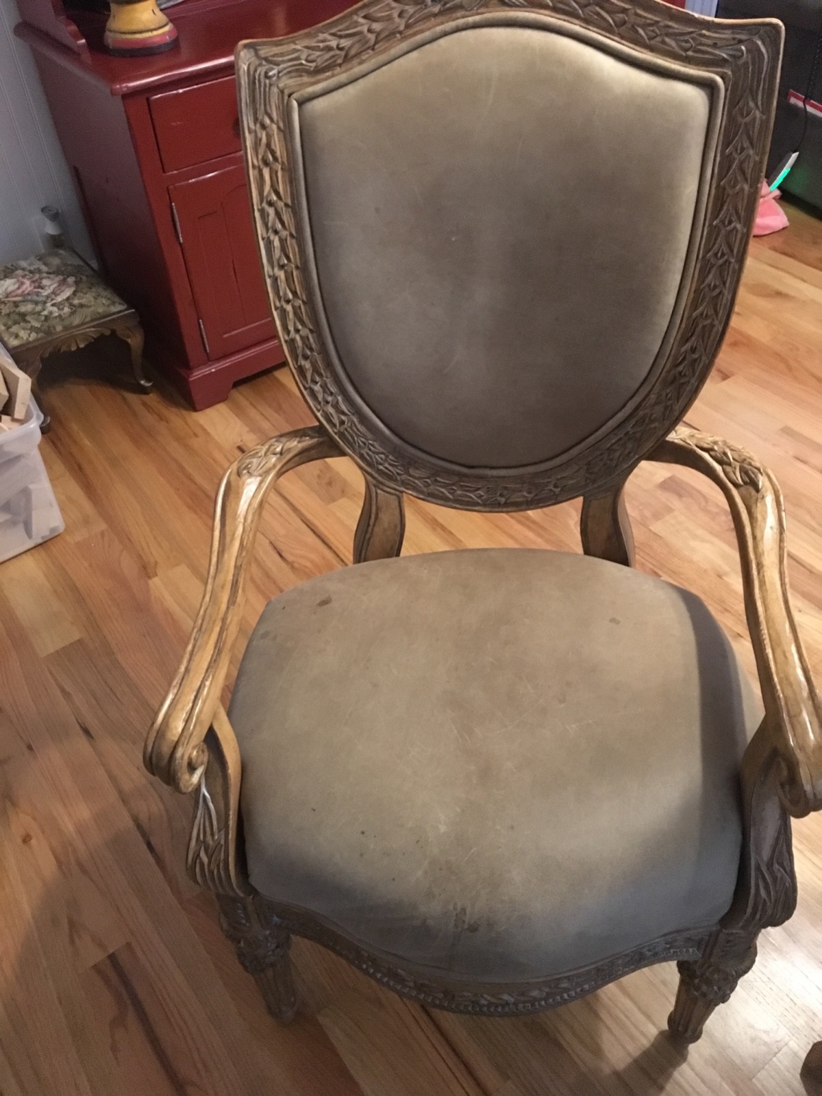 carved table With glass top and 8 chairs with mirror and buffet in nice condtion