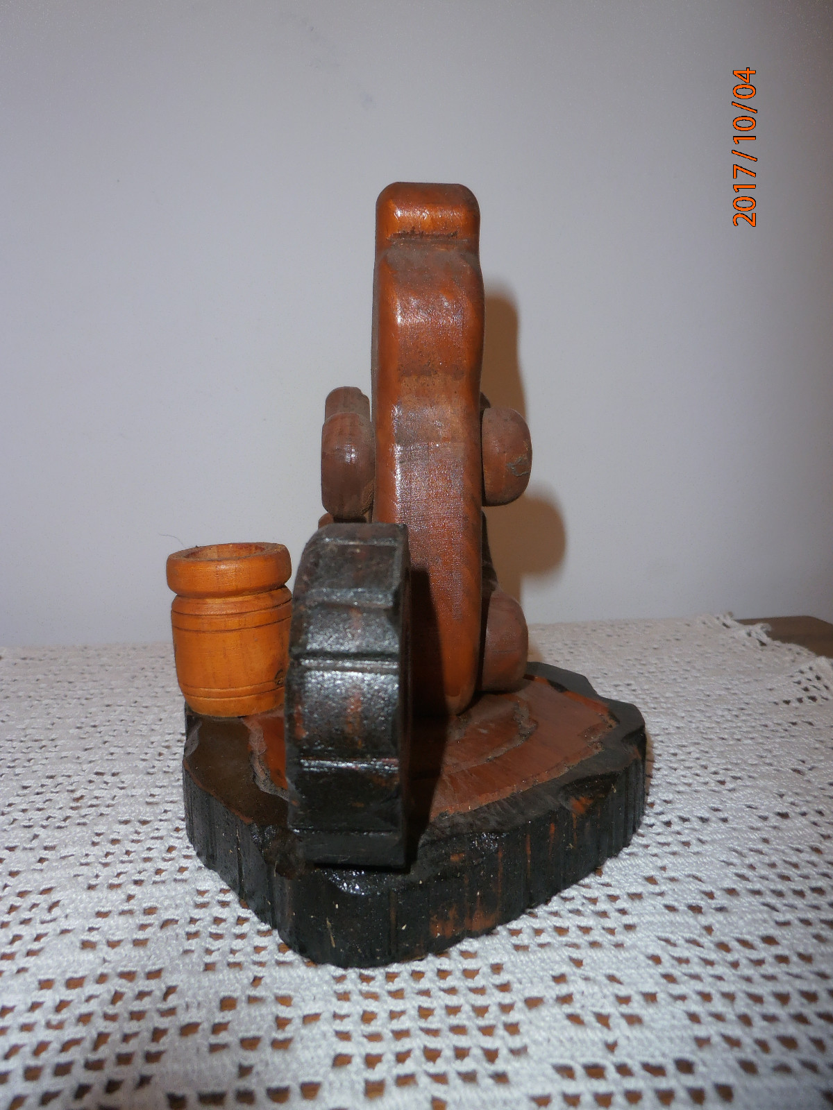 Vintage Folk Art Bear Honey Pot Candle Holder Wood Winnie the Pooh