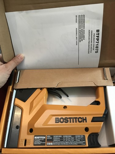 Bostitch Pneumatic Stapler 3/8" Crown Tacker Staple & 18 Gau