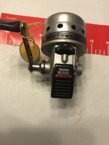 Fishing Rare Vintage DAIWA RS80RL Fishing REEL Nice