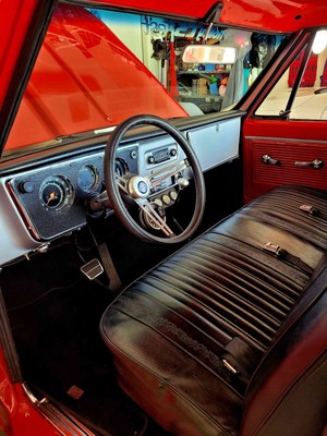 image 5 of interior