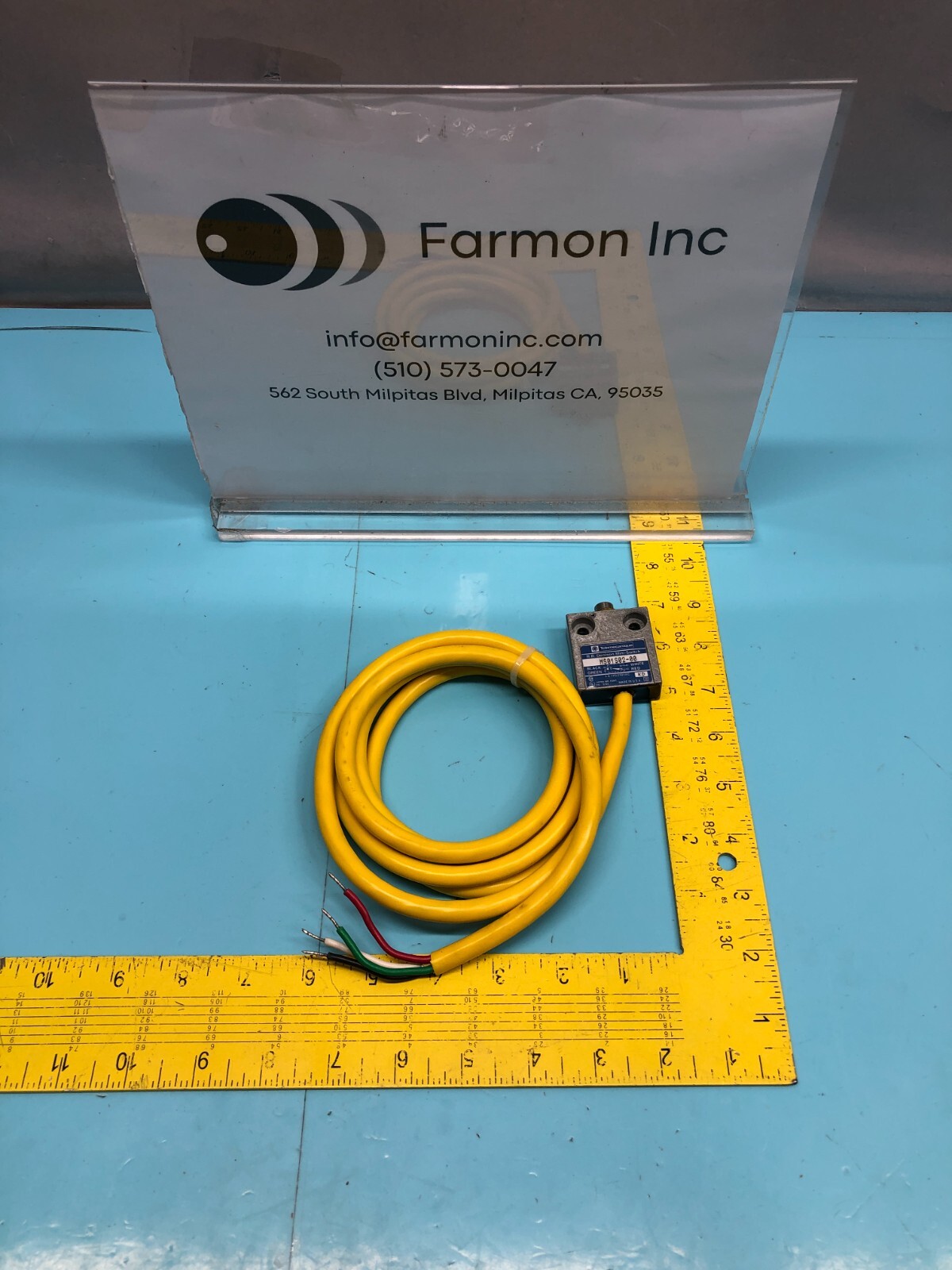 TELEMECANIQUE MS01S02-00 SAFETY DOOR LOCK PN BG-032, 161929