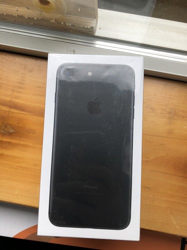 P*6様 Iphone 7 black s-l400.jpg