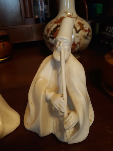 Antique japanese porcelain figurine