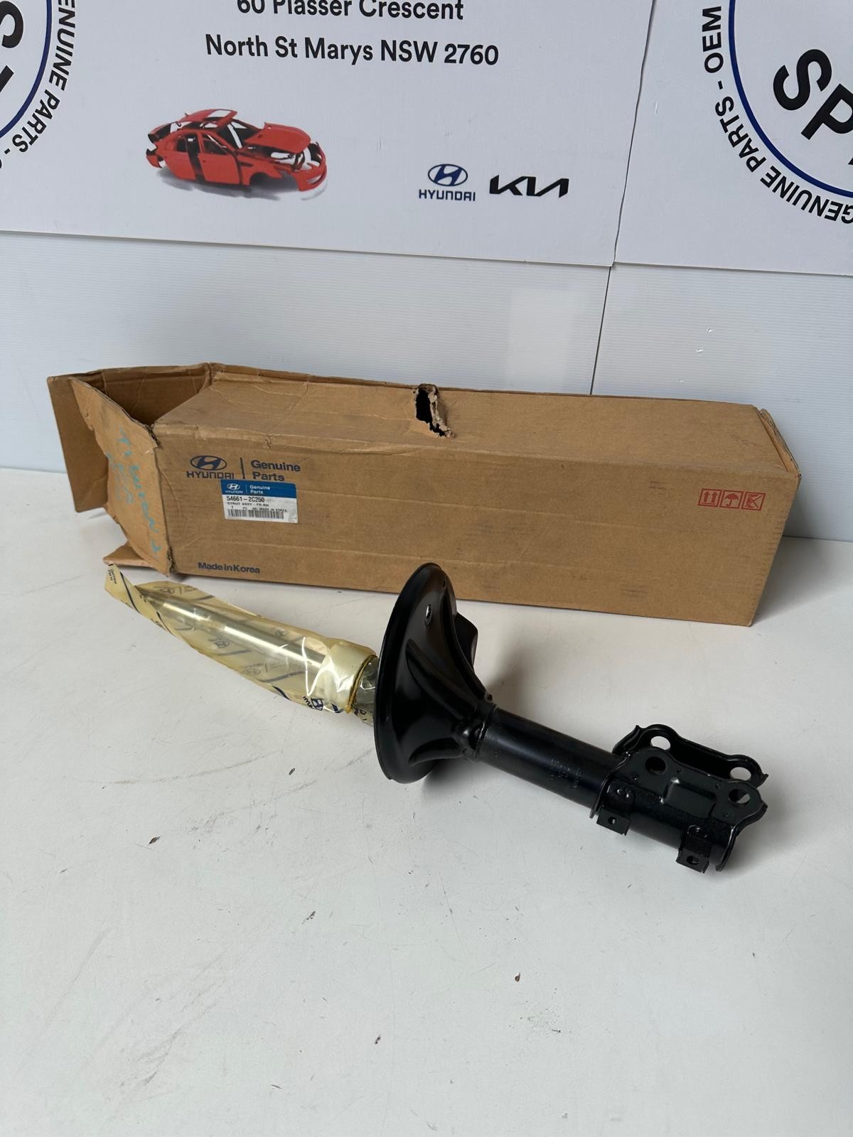 Tuscani 01-08. Hyundai Tuscani 01-08. FRONT STRUT ASSY,RH.546612C250 Hyundai