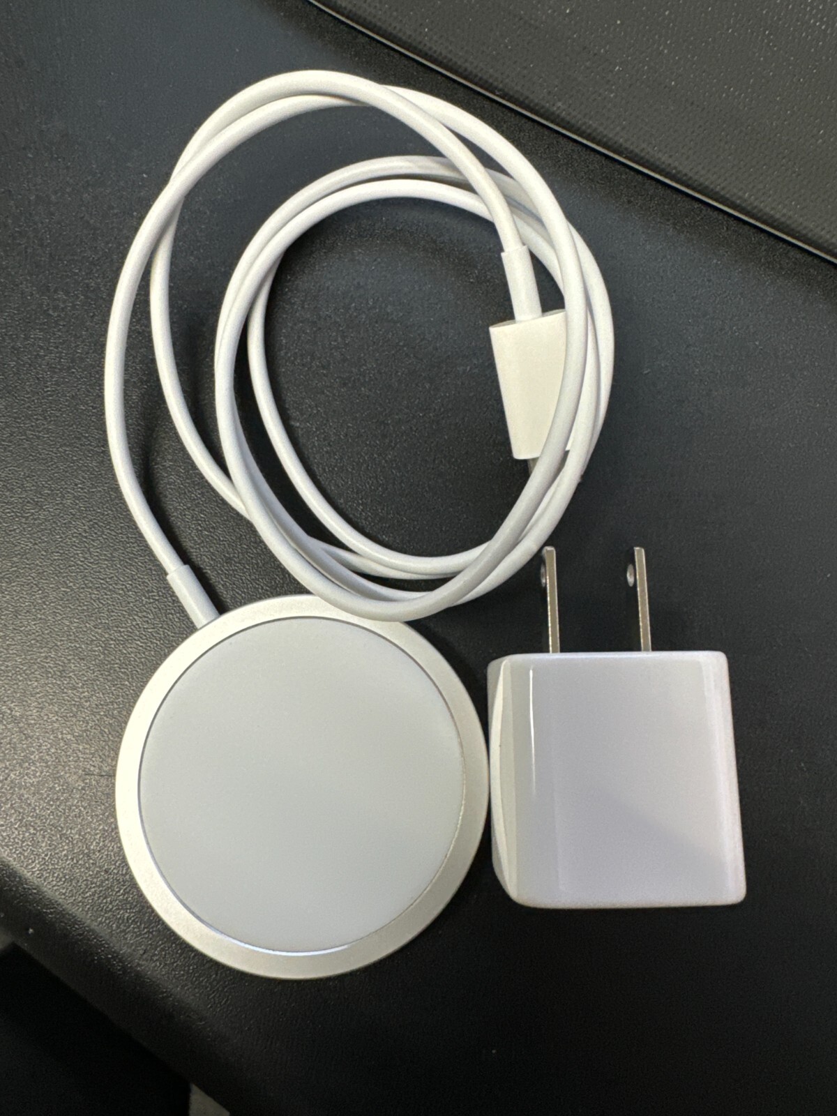 iPhone14Pro256GB 純正MagSafe&純正20W充電器サービス $_57.JPG?set_id=880000500F