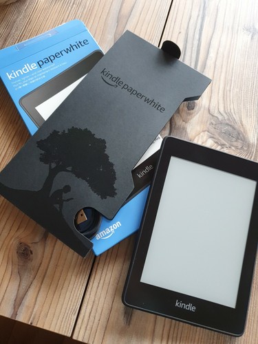 Amazon Kindle Paperwhite (10. Generation) 8 GB, WLAN - Top Zustand 