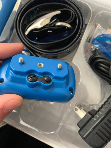 Wireless Pet Fence System 2 Collars (Model# KD-991C) - New