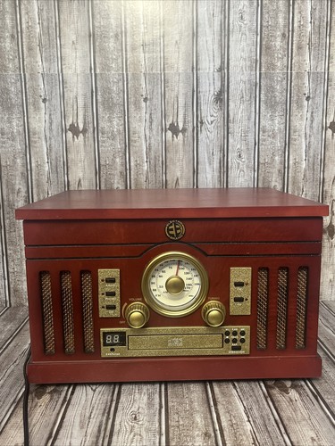 &nbsp; Internal Speakers, Am/fm, Cd, Turn Table Beautiful