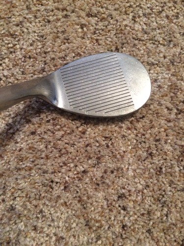 Wilson Original R-90 Sand Iron Wedge w/ Brown Shaft Vintage Look Clean Face RH