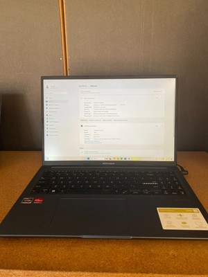 asus M1603QA 16'' WUXGA AMD Ryzen 7 5800H/12GB RAM/512GB SSD/win11